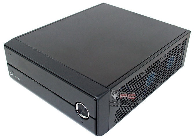 Shuttle XPC Slim XH170V - это устройство, заключенное в миниатюрный корпус, с производительностью рабочего стола, поддерживающее процессоры Intel Skylake последнего поколения и обеспечивающее свободу сборки остальных компонентов